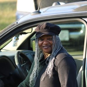 Meet your Posher, Robert